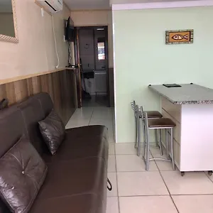 Kitnet No Centro De Brasil